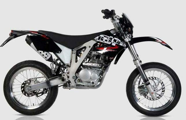 Мотоцикл AJP PR3 125 Supermoto 2009