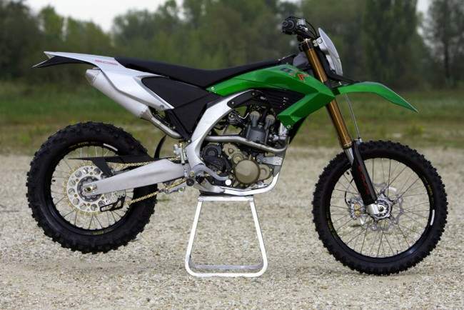 Мотоцикл Benelli BX 449 Cross 2008