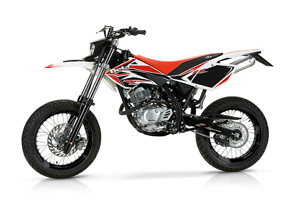 Мотоцикл Beta RR 125 4T Motard 2013