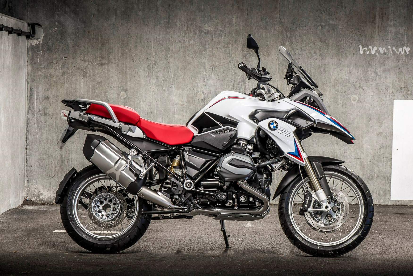 Мотоцикл BMW R 1200GS LC Adventure Iconic Limited Edition 2016