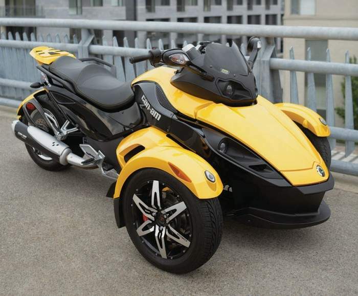 Мотоцикл BRP Can-am Can Am Spyder Roadster SE5 2008