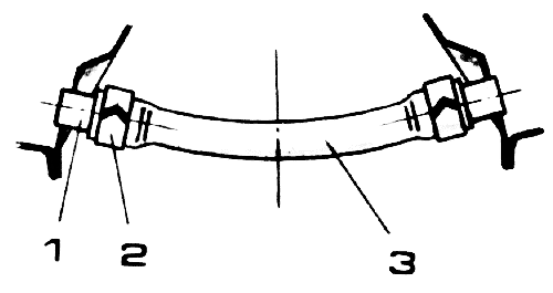 Рис. 4. Крепление бензинового шланга