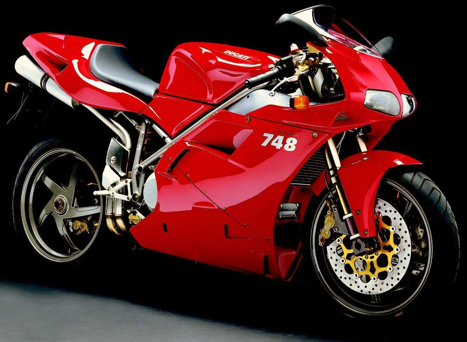 Мотоцикл Ducati 748 Biposto 1999