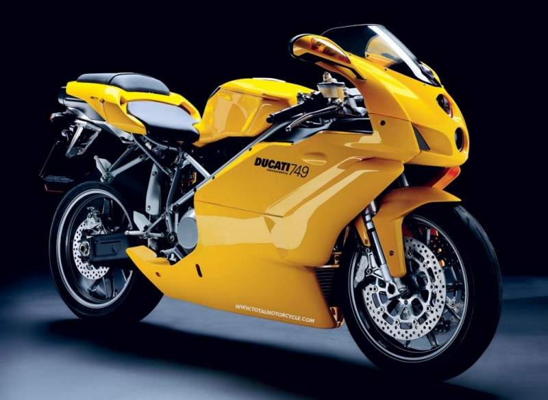 Мотоцикл Ducati 749 2005