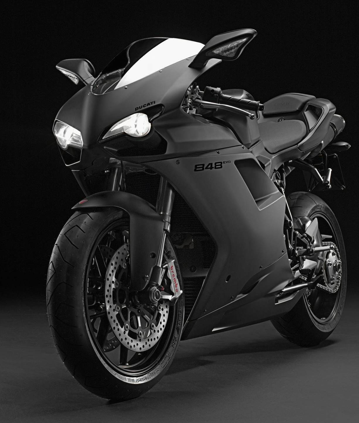 Мотоцикл Ducati 848 EVO Dark 2013