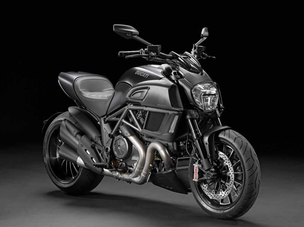 Фотография мотоцикла Ducati Diavel 2017