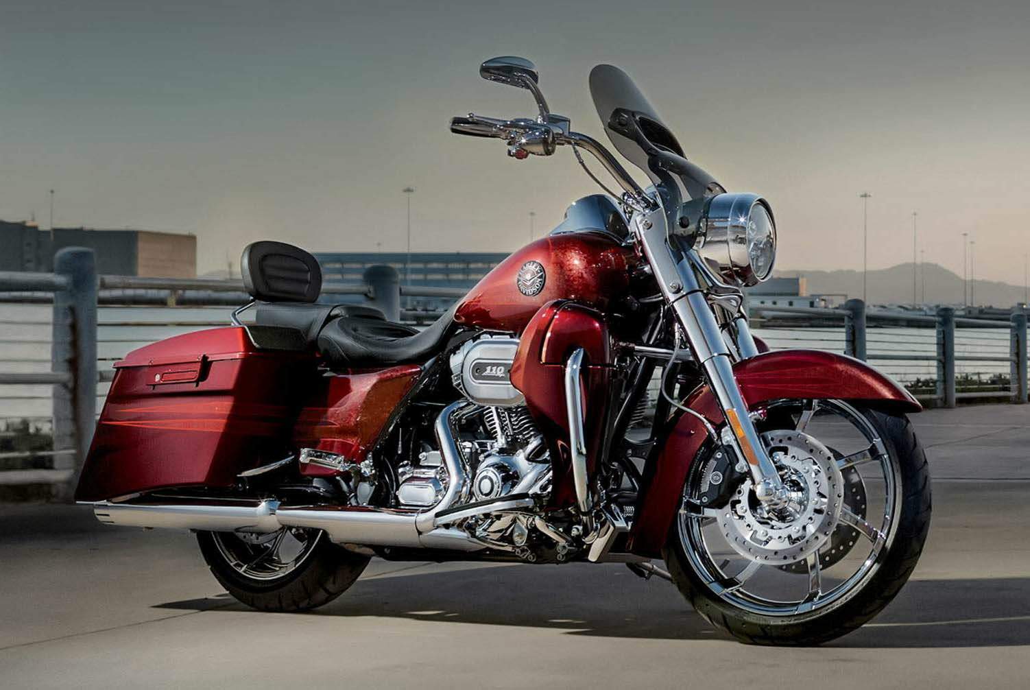 Мотоцикл Harley Davidson FLHR Road King CVO 110th Anniversary 2013