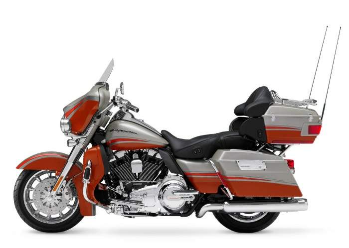 Мотоцикл Harley Davidson FLHTCU Electra GlideUltra Classic CVO 2009