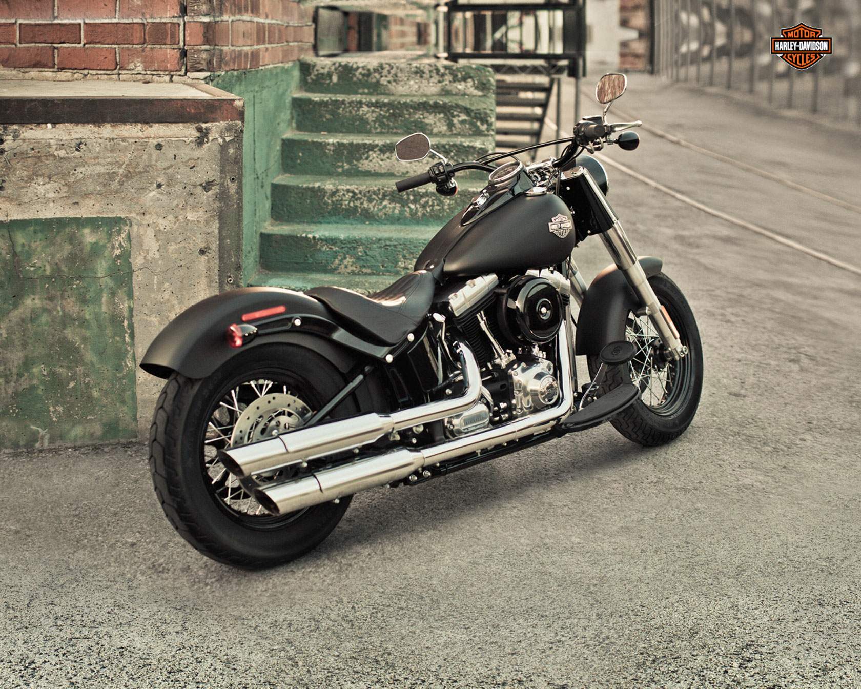 Мотоцикл Harley Davidson FLS Slim 2013