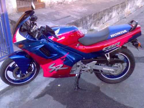 Мотоцикл Honda CBR 450SR 1983