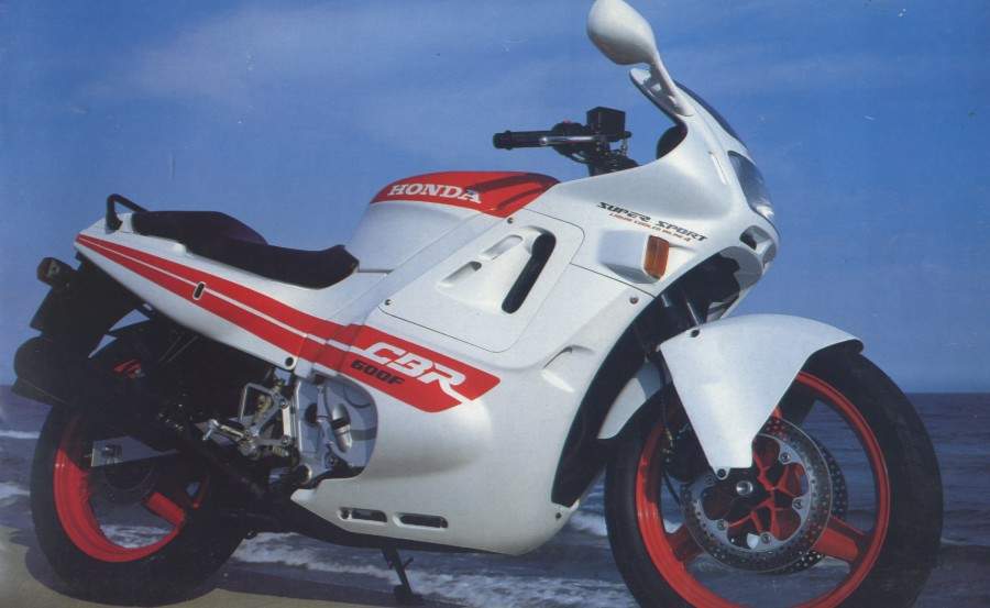 Мотоцикл Honda CBR 600 Hurricane 1987