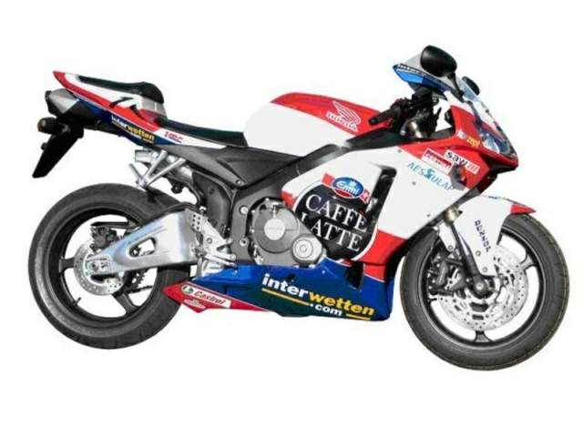 Мотоцикл Honda CBR 600RR Lthi Replica 2006