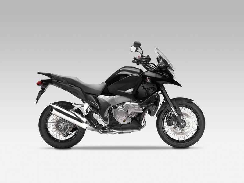 Мотоцикл Honda CROSSTOURER 2013