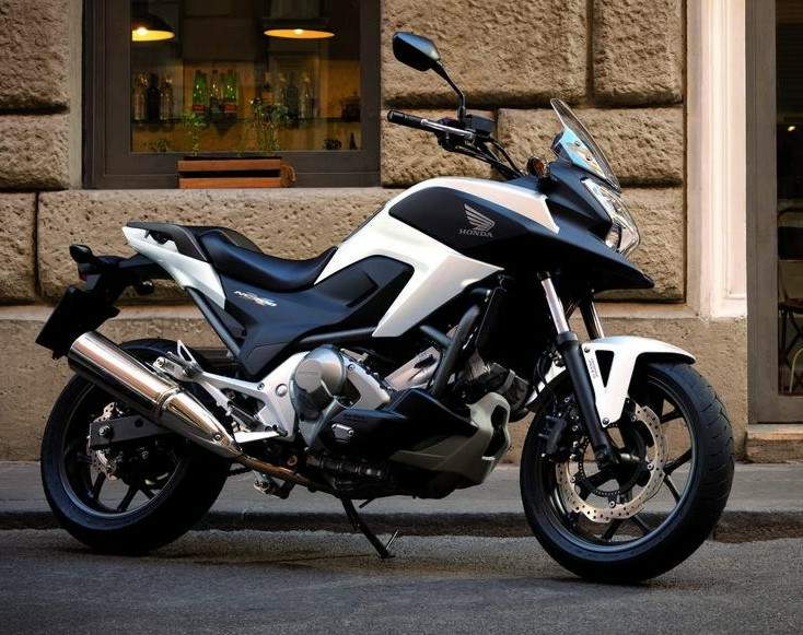 Мотоцикл Honda NC 700X / DCT 2012