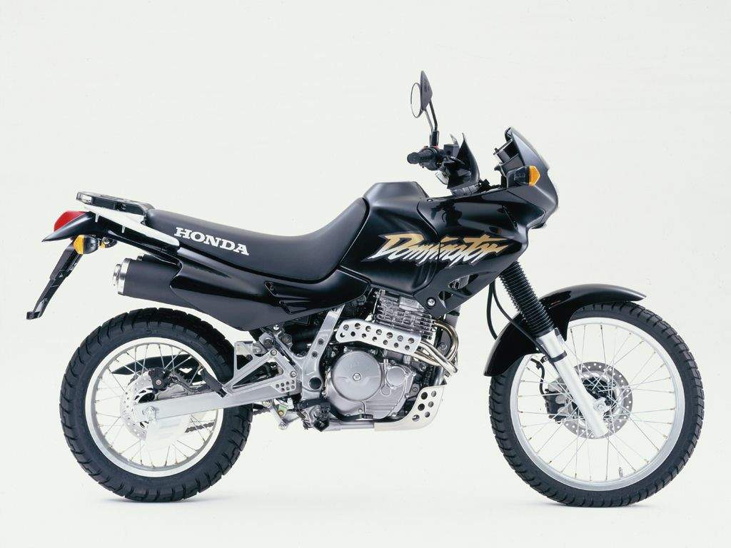 Мотоцикл Honda NX 650 Dominator  2001