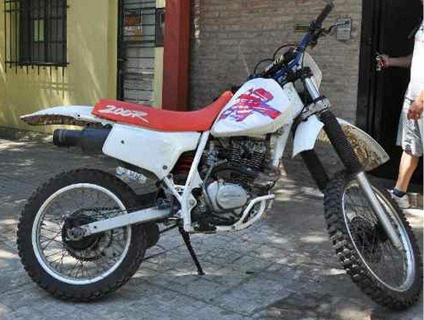 Мотоцикл Honda XR 200R 1995