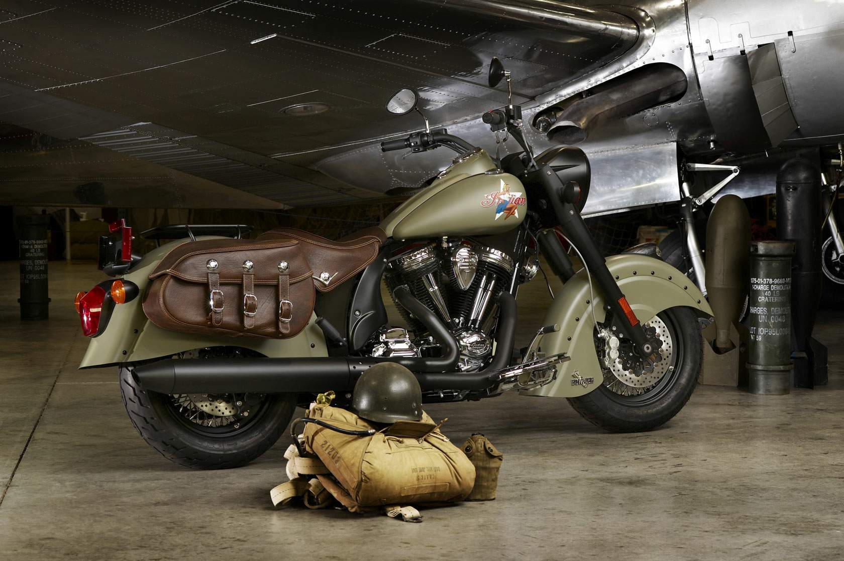 Мотоцикл Indian Chief Bomber Limited Edition 2010