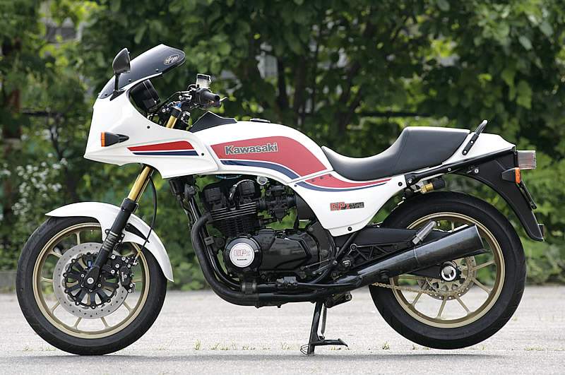 РњРѕС‚РѕС†РёРєР» Kawasaki GPZ 750