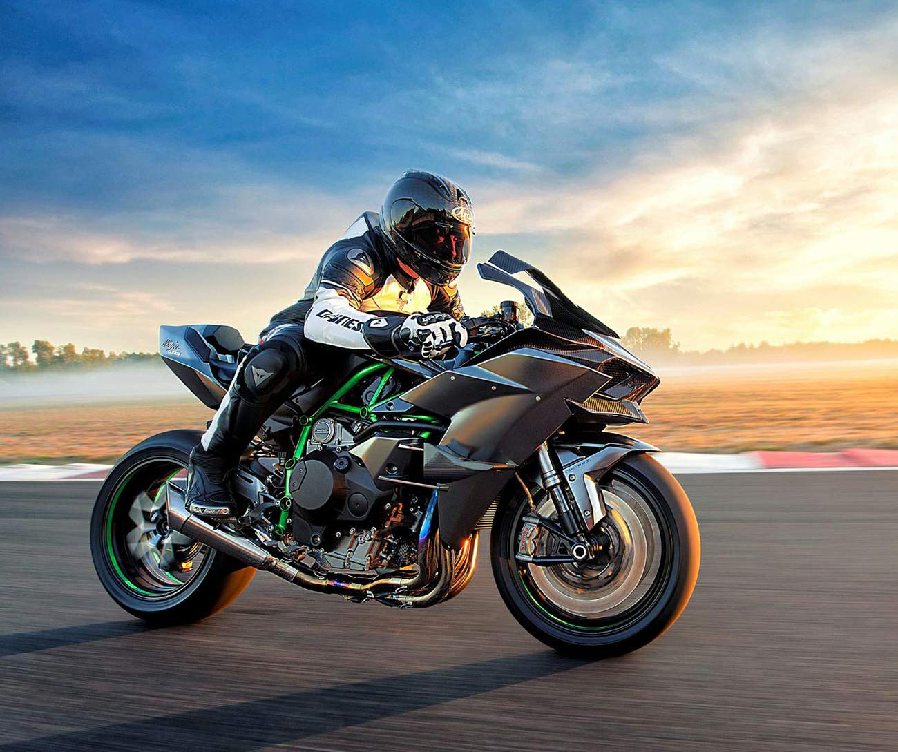 Мотоцикл Kawasaki H2R Ninja 2018