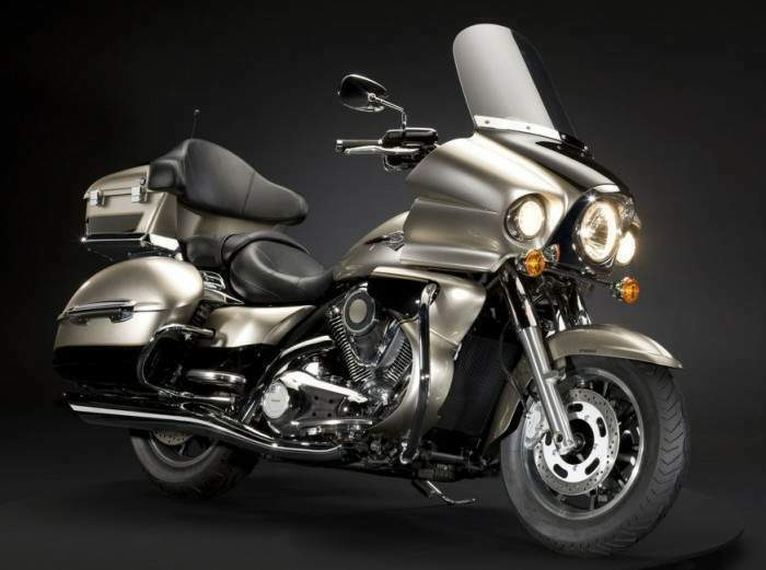 Мотоцикл Kawasaki VN 1700 Vulcan Voyager 2009