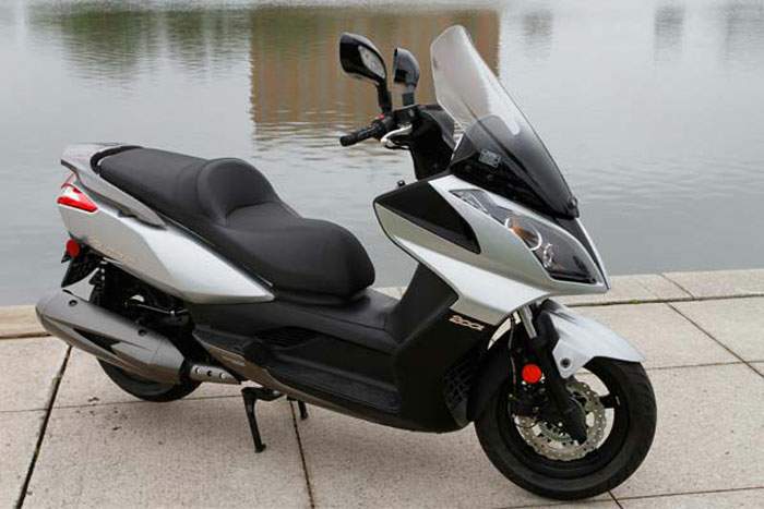 Мотоцикл KYMCO Downtown 200i 2014