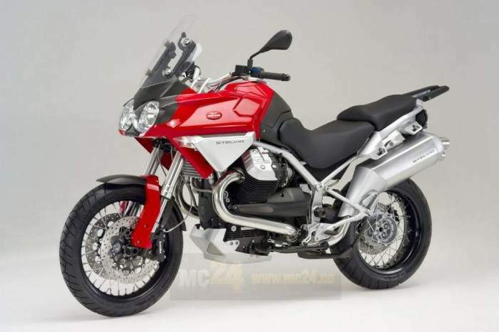 Мотоцикл Moto Guzzi Stelvio 1200 2008