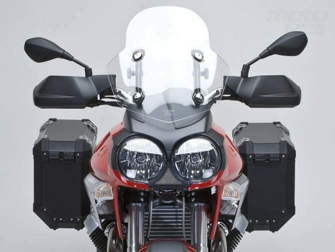 Мотоцикл Moto Guzzi Stelvio 1200 2009