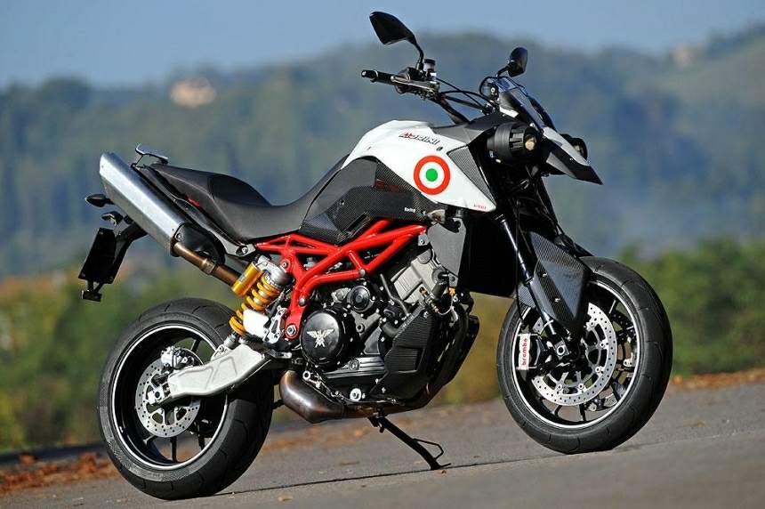 Мотоцикл Moto Morini V12M01 Supermoto Prototipo 2010