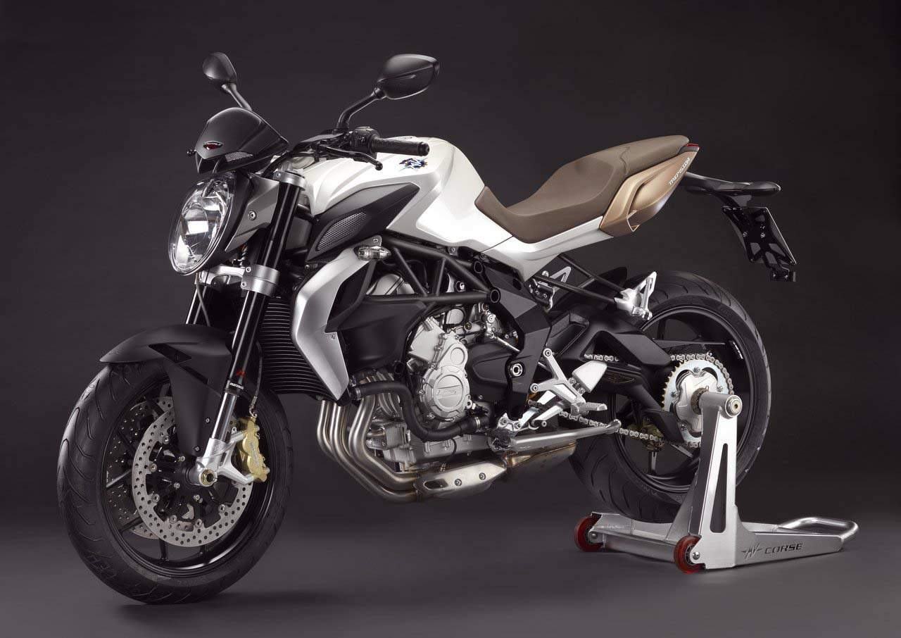 Мотоцикл MV Agusta Brutale 675 2012