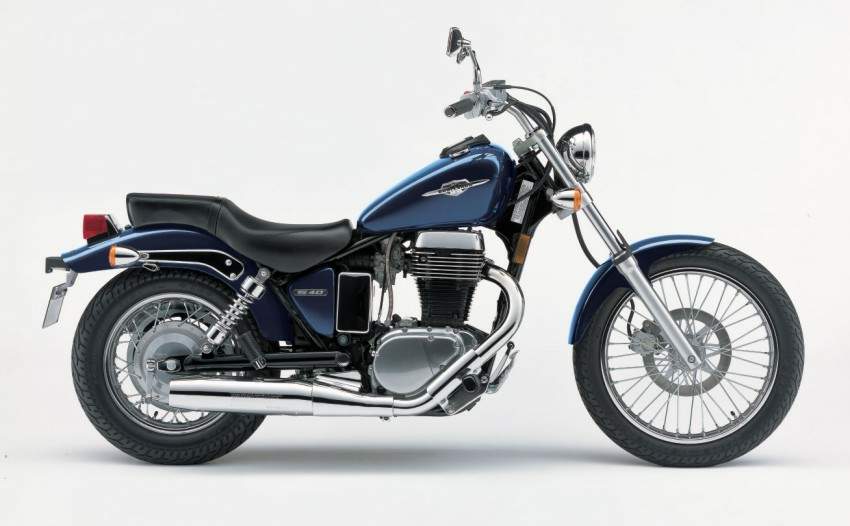 Мотоцикл Suzuki Boulevard S40 2005