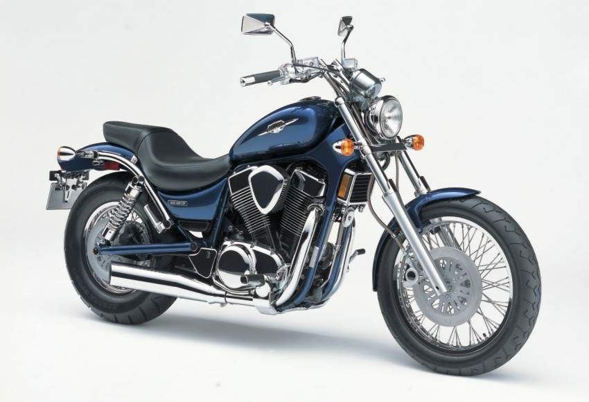 Мотоцикл Suzuki Boulevard S83 2005