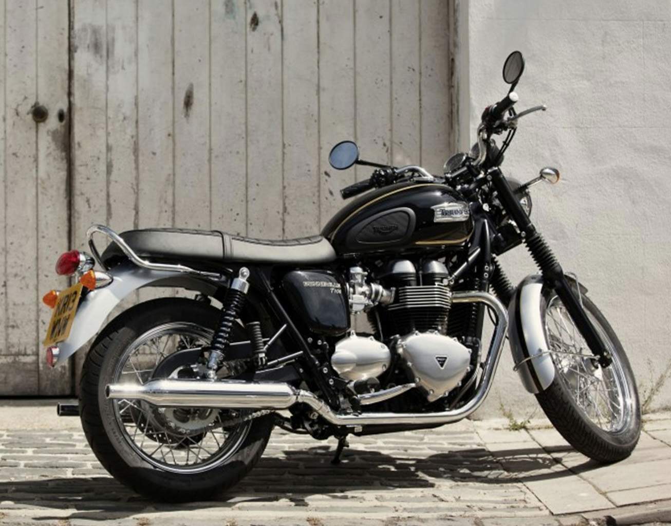 Мотоцикл Triumph Bonneville T100 SE 2015