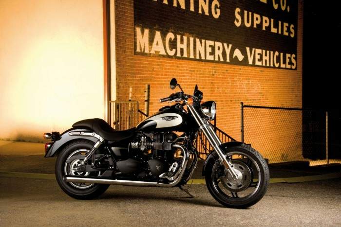 Мотоцикл Triumph Speedmaster Roadster 2009