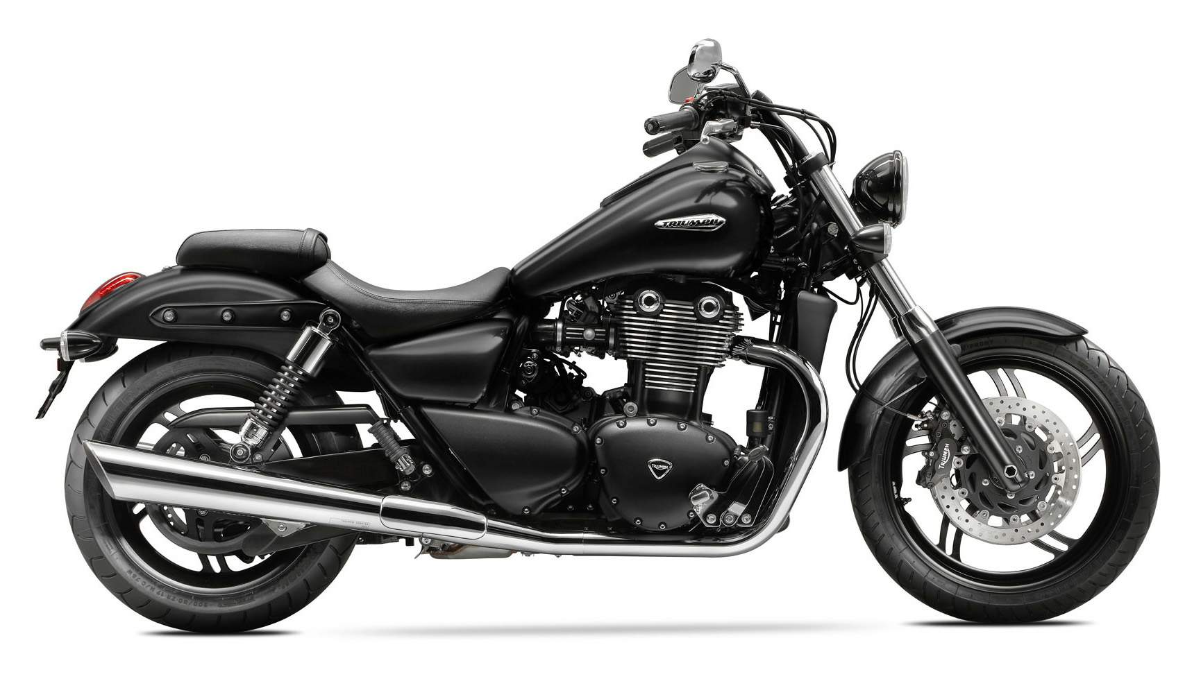 Мотоцикл Triumph Thunderbird Storm 2015