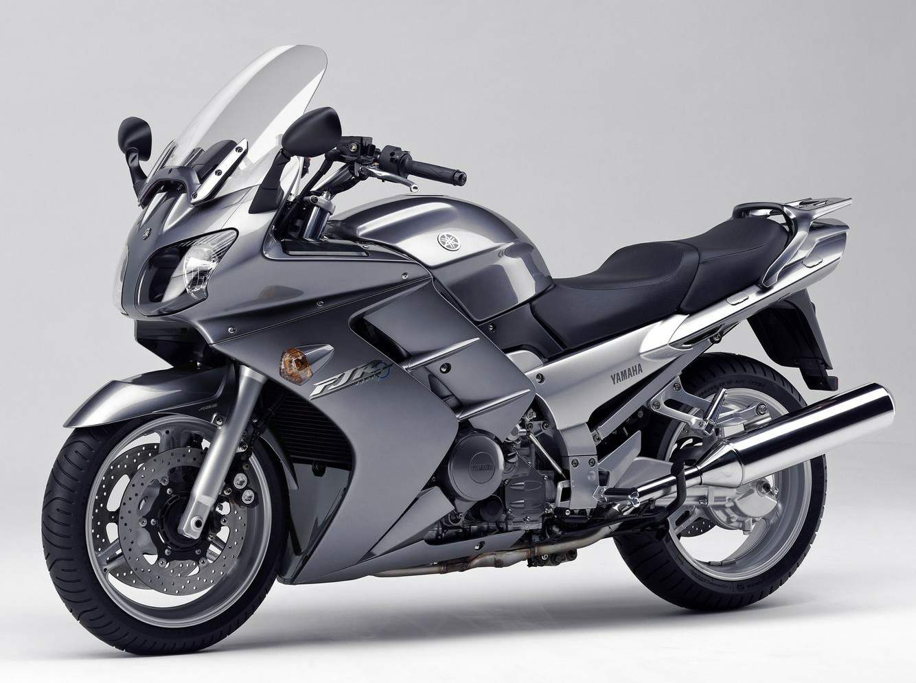 Мотоцикл Yamaha FJR 1300A 2003