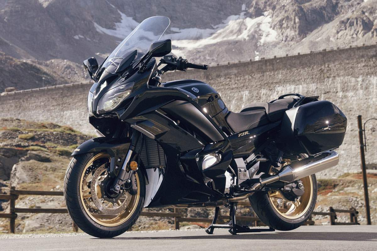 Yamaha FJR 1300 посадка