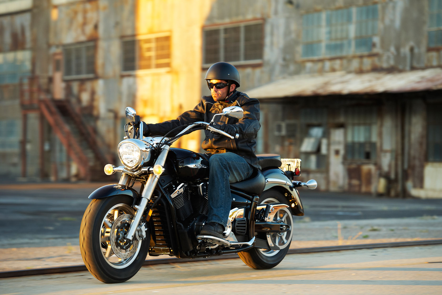 Мотоцикл Yamaha V-STAR 1300 2011