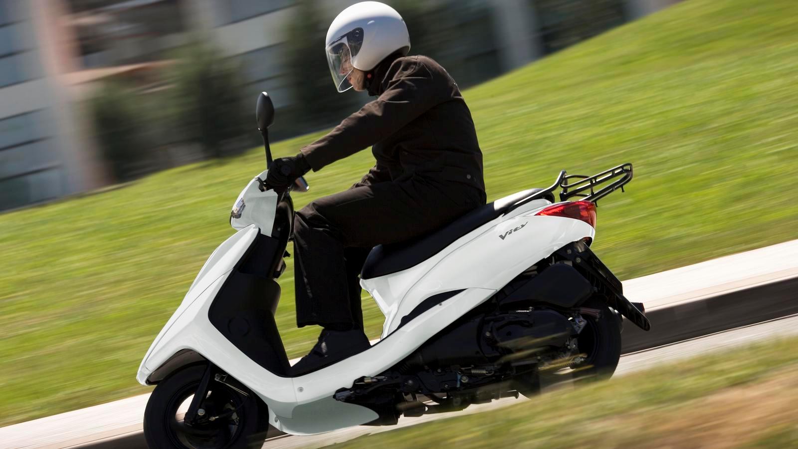 Мотоцикл Yamaha VITY 125 2012