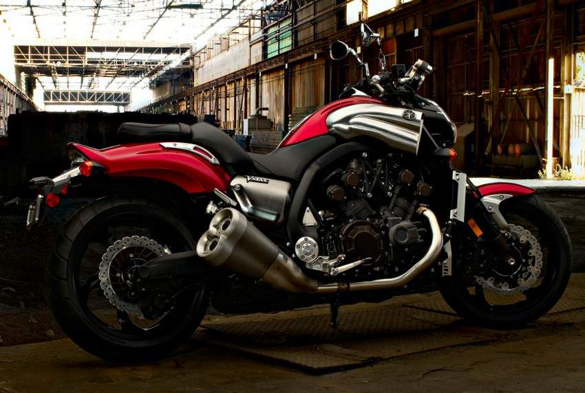 Мотоцикл Yamaha VMX V-Max 17 2011