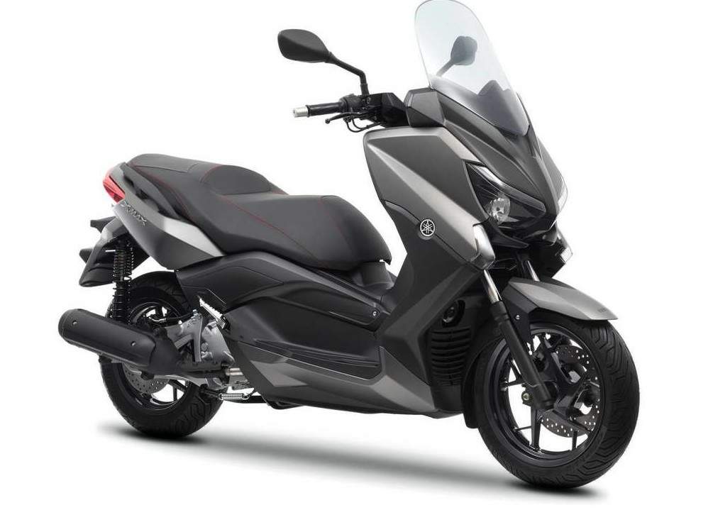 Мотоцикл Yamaha X-Max 250 2016