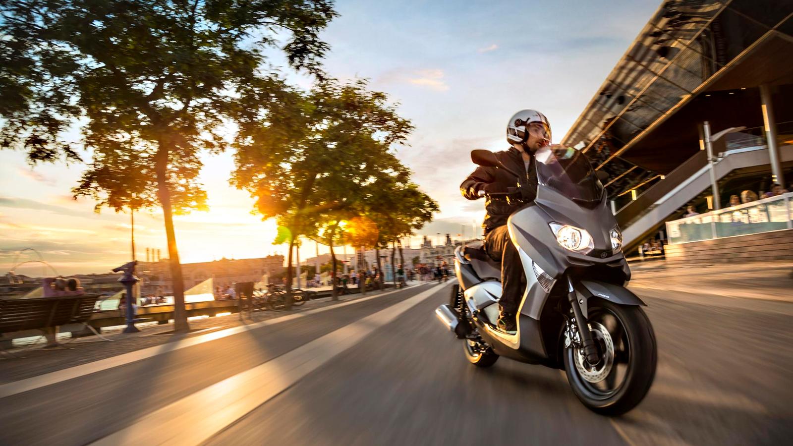 Мотоцикл Yamaha X-MAX 250 2013