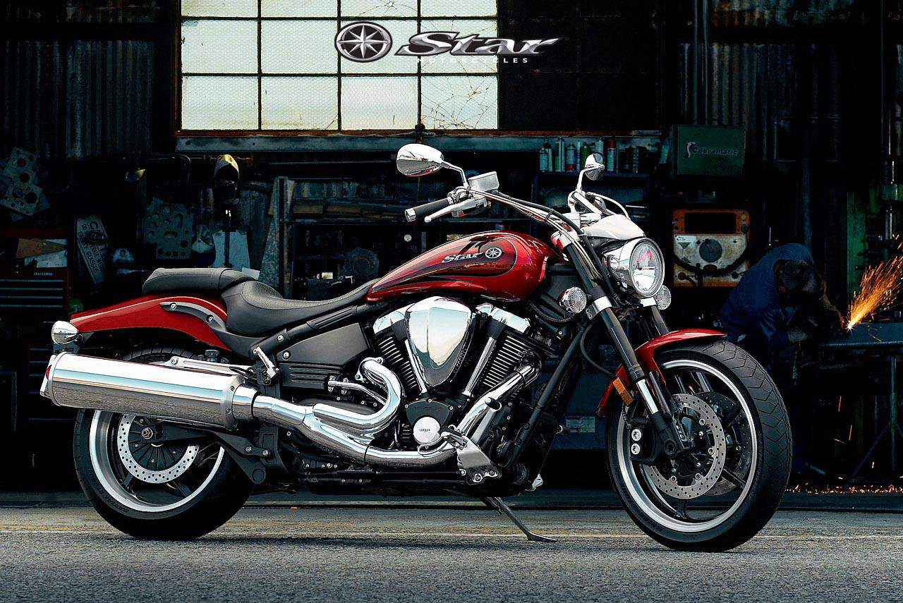 Мотоцикл Yamaha XV 1700 Road Star 2006