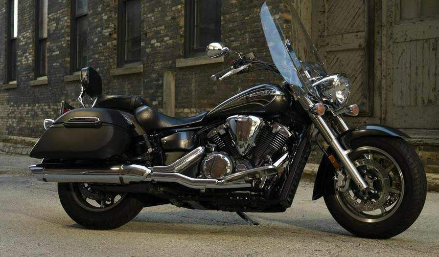 Мотоцикл Yamaha XVS 1300 V Star Tourer 2011