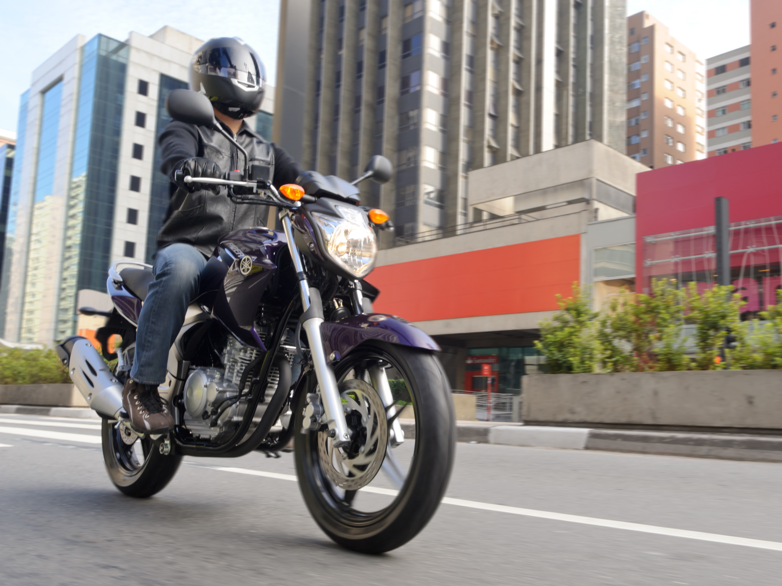 Мотоцикл Yamaha YS 250 FAZER BRASIL 2013