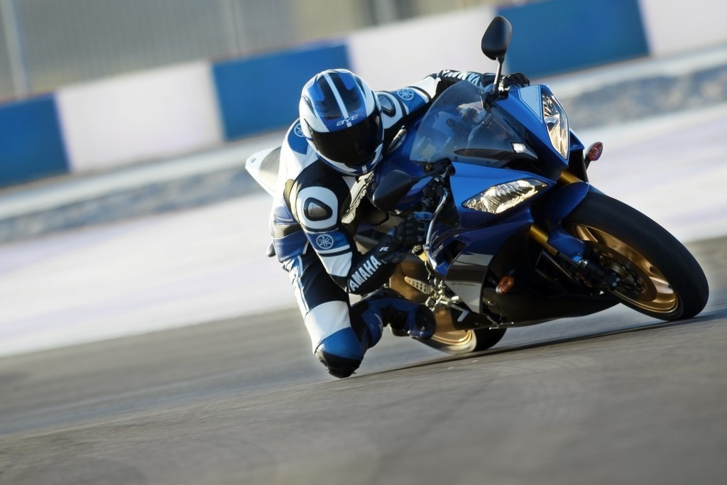 Мотоцикл Yamaha YZF-R6 EU 2010